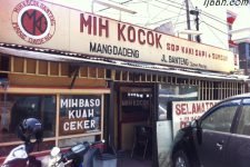 modal usaha mie kocok bandung